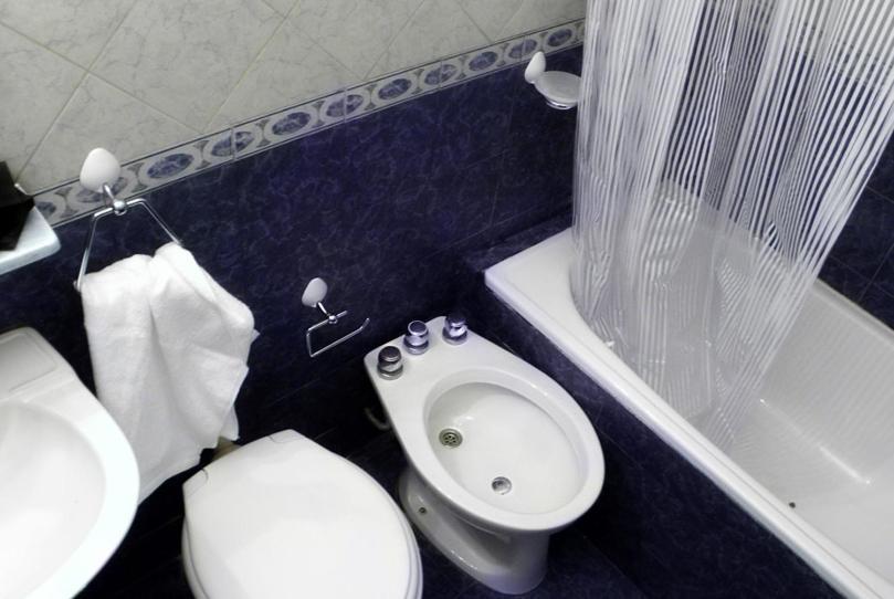 الشقق الفندقية قرطبةفي  سانتياغو بويلدينغ ديبارتامينتوس الغرفة الصورة